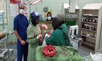  خارج کردن توده ۲۵۰۰ گرمی از بدن یک خانم در بیمارستان امام رضا علیه‌السلام شهرستان کبود راهنگ